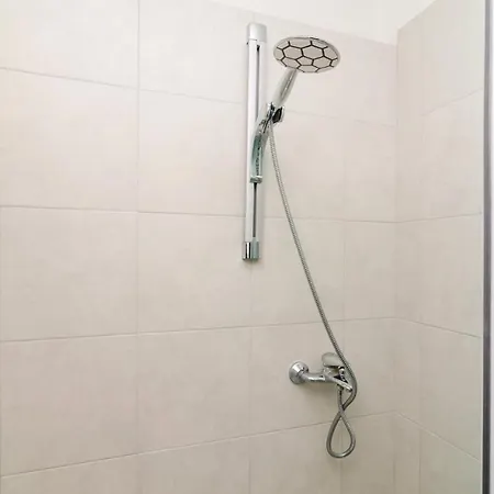 Awesome In With Kitchen Apartman